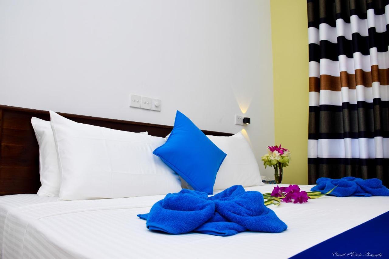 Tenasi Beach Resort Ahangama Eksteriør billede